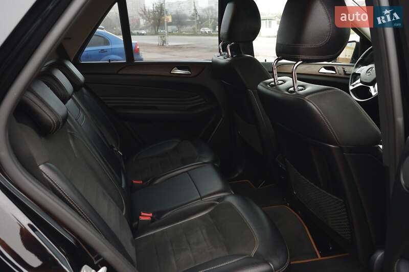 Внедорожник / Кроссовер Mercedes-Benz M-Class 2013 в Харькове фото 19 Внедорожник / Кроссовер Mercedes-Benz M-Class 2013 в Харькове