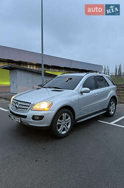 Позашляховик / Кросовер Mercedes-Benz M-Class 2008 в Києві