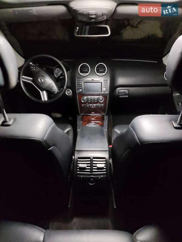 Внедорожник / Кроссовер Mercedes-Benz M-Class 2010 в Черновцах фото 3 Внедорожник / Кроссовер Mercedes-Benz M-Class 2010 в Черновцах
