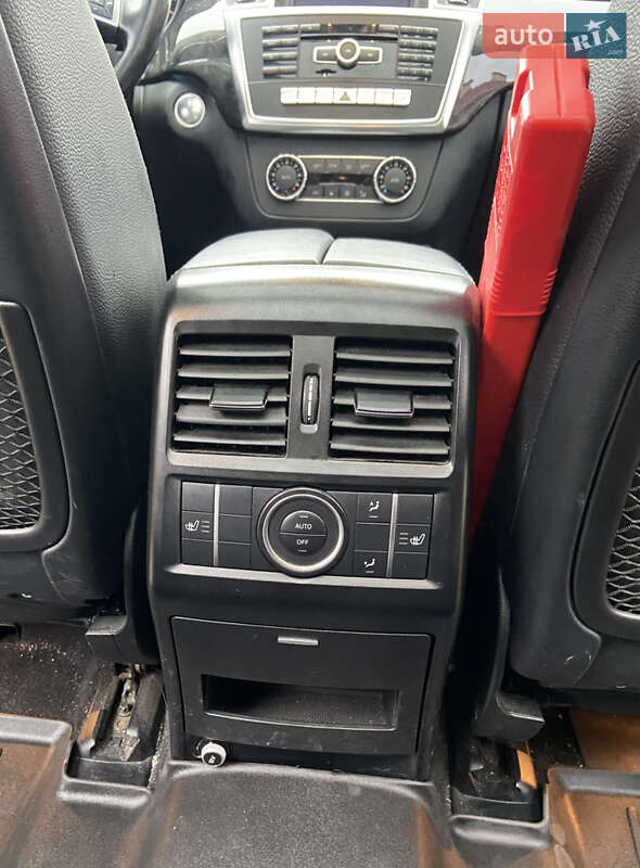 Внедорожник / Кроссовер Mercedes-Benz M-Class 2011 в Киеве фото 23 Внедорожник / Кроссовер Mercedes-Benz M-Class 2011 в Киеве