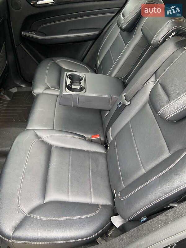 Внедорожник / Кроссовер Mercedes-Benz M-Class 2011 в Киеве фото 22 Внедорожник / Кроссовер Mercedes-Benz M-Class 2011 в Киеве