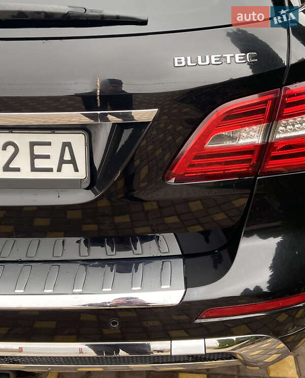 Внедорожник / Кроссовер Mercedes-Benz M-Class 2011 в Киеве фото 34 Внедорожник / Кроссовер Mercedes-Benz M-Class 2011 в Киеве