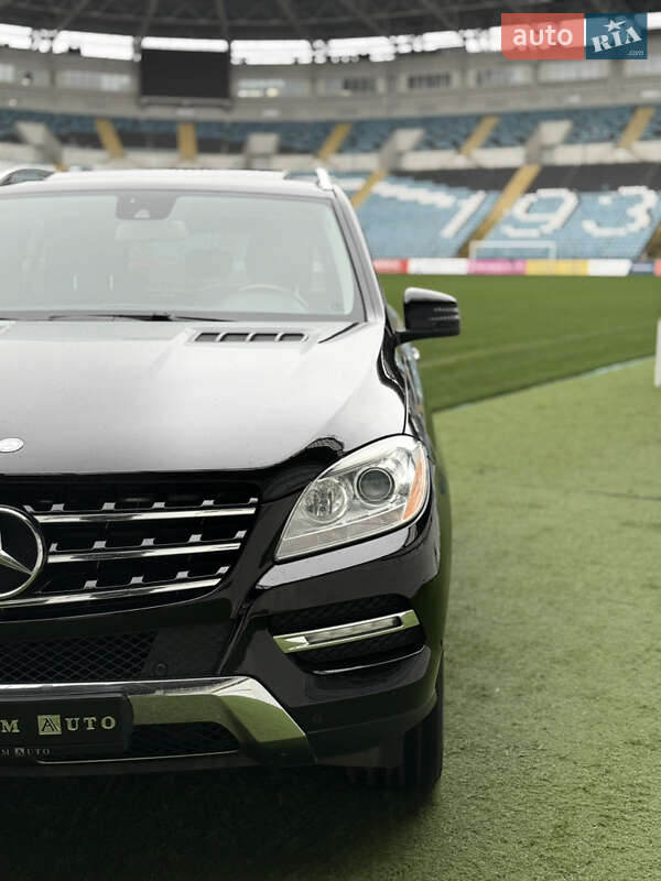 Позашляховик / Кросовер Mercedes-Benz M-Class 2012 в Одесі