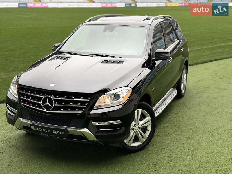 Позашляховик / Кросовер Mercedes-Benz M-Class 2012 в Одесі