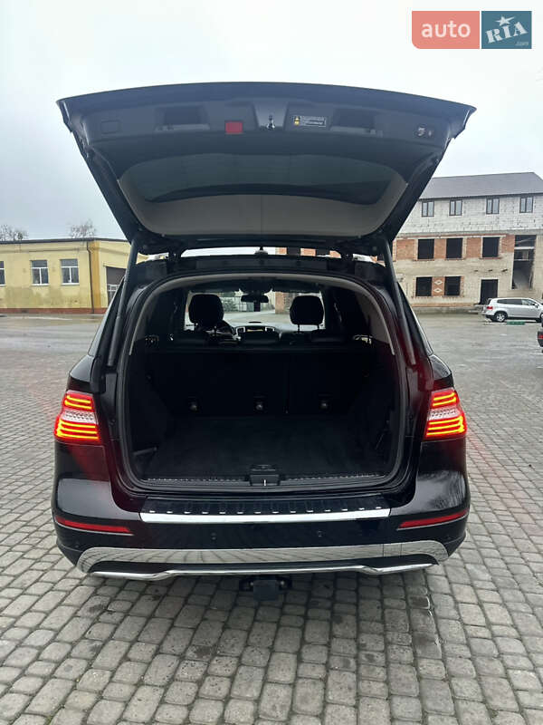 Внедорожник / Кроссовер Mercedes-Benz M-Class 2012 в Ильинцах