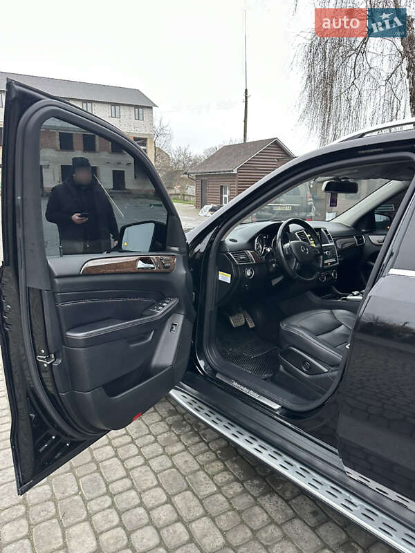 Внедорожник / Кроссовер Mercedes-Benz M-Class 2012 в Ильинцах