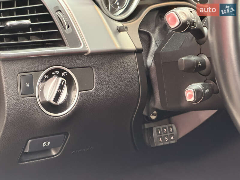 Позашляховик / Кросовер Mercedes-Benz M-Class 2013 в Києві