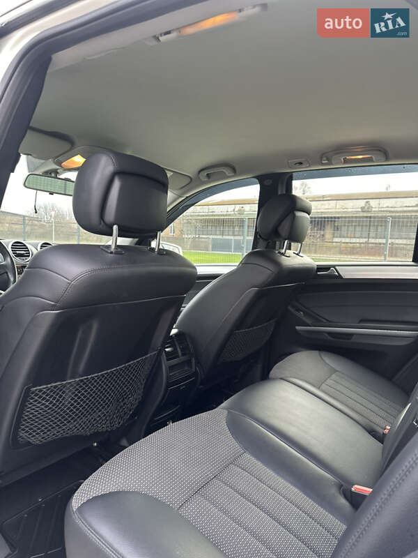 Позашляховик / Кросовер Mercedes-Benz M-Class 2011 в Вінниці фото 7 Позашляховик / Кросовер Mercedes-Benz M-Class 2011 в Вінниці
