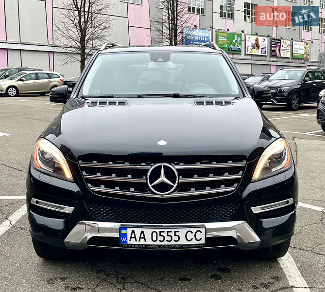 Внедорожник / Кроссовер Mercedes-Benz M-Class 2013 в Киеве