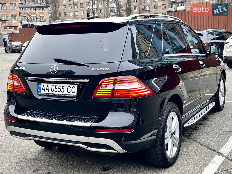 Внедорожник / Кроссовер Mercedes-Benz M-Class 2013 в Киеве