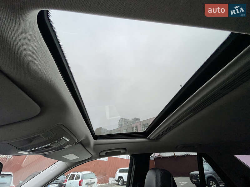 Внедорожник / Кроссовер Mercedes-Benz M-Class 2013 в Киеве