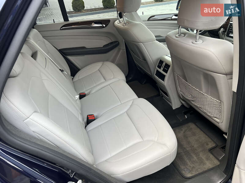 Внедорожник / Кроссовер Mercedes-Benz M-Class 2012 в Снятине фото 64 Внедорожник / Кроссовер Mercedes-Benz M-Class 2012 в Снятине