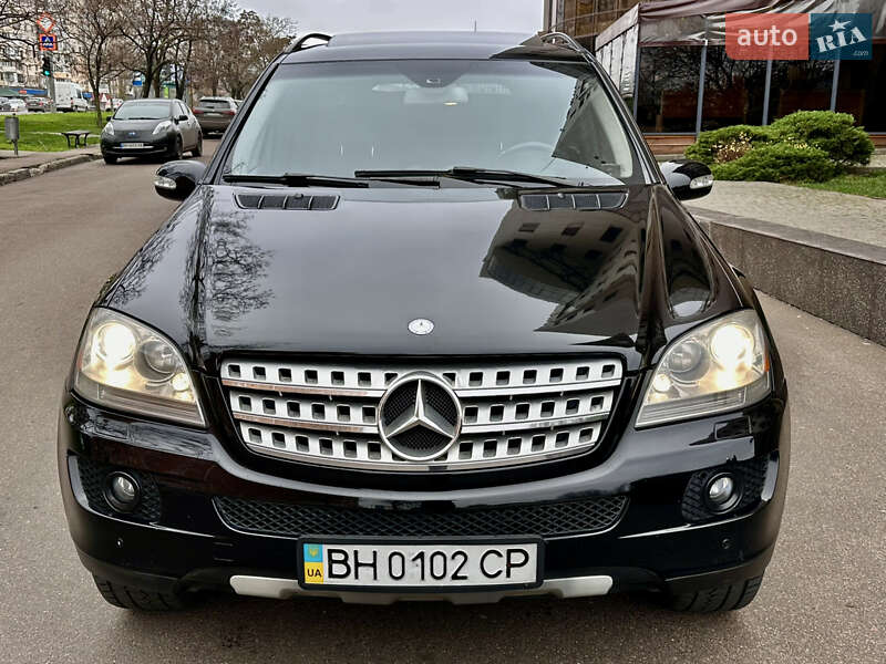 Позашляховик / Кросовер Mercedes-Benz M-Class 2008 в Одесі