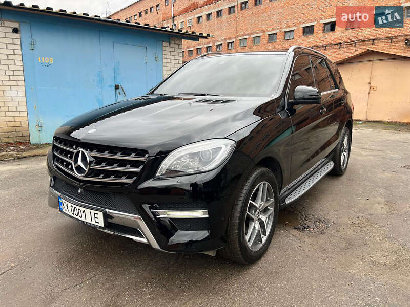 Mercedes-Benz M-Class 2015 Mercedes-Benz M-Class 2015
