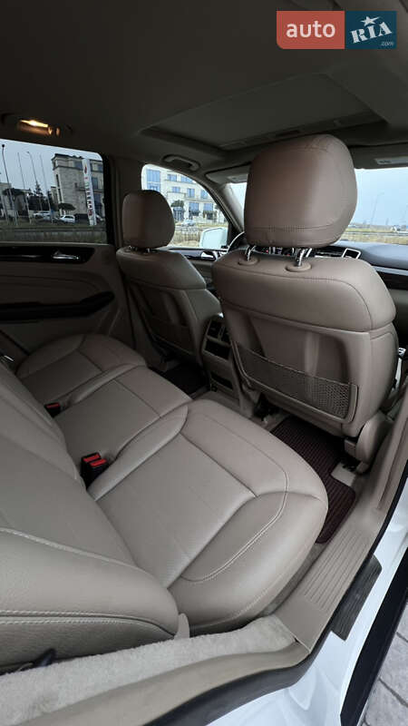 Внедорожник / Кроссовер Mercedes-Benz M-Class 2012 в Львове