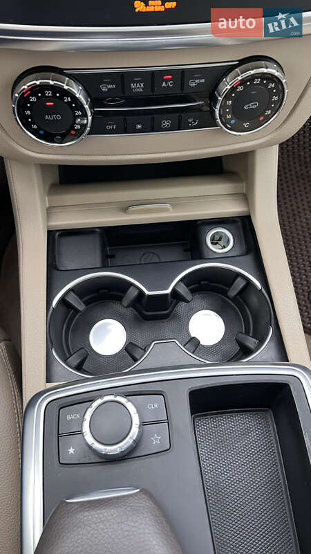 Внедорожник / Кроссовер Mercedes-Benz M-Class 2012 в Львове