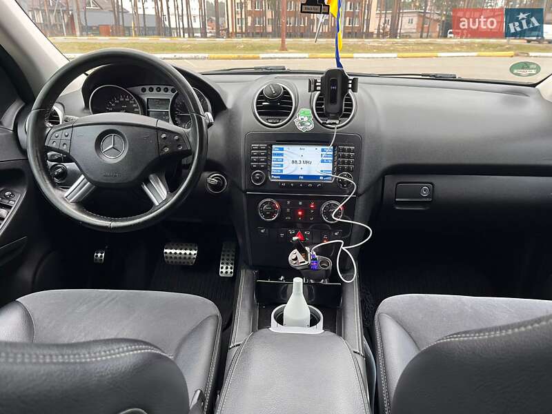 Внедорожник / Кроссовер Mercedes-Benz M-Class 2008 в Ирпене