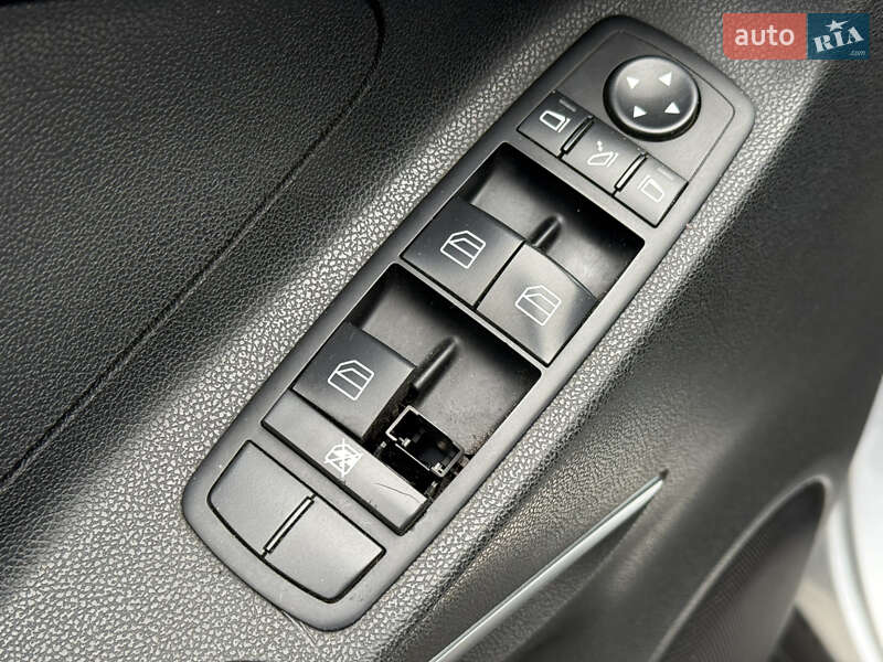Внедорожник / Кроссовер Mercedes-Benz M-Class 2008 в Ровно фото 32 Внедорожник / Кроссовер Mercedes-Benz M-Class 2008 в Ровно