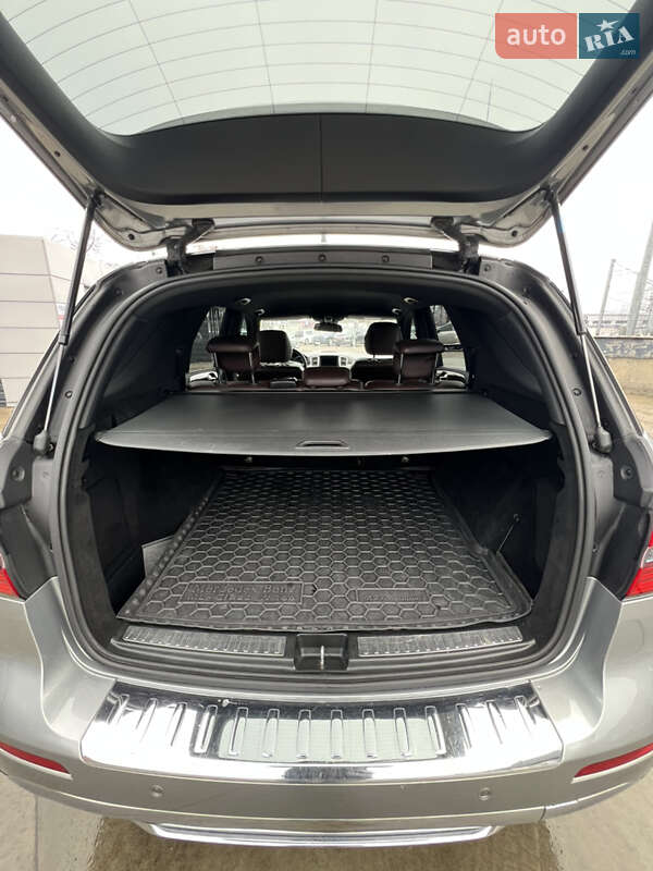 Внедорожник / Кроссовер Mercedes-Benz M-Class 2012 в Белой Церкви фото 32 Внедорожник / Кроссовер Mercedes-Benz M-Class 2012 в Белой Церкви