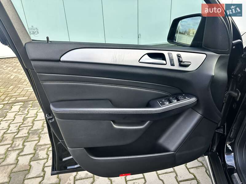 Внедорожник / Кроссовер Mercedes-Benz M-Class 2012 в Киеве фото 19 Внедорожник / Кроссовер Mercedes-Benz M-Class 2012 в Киеве