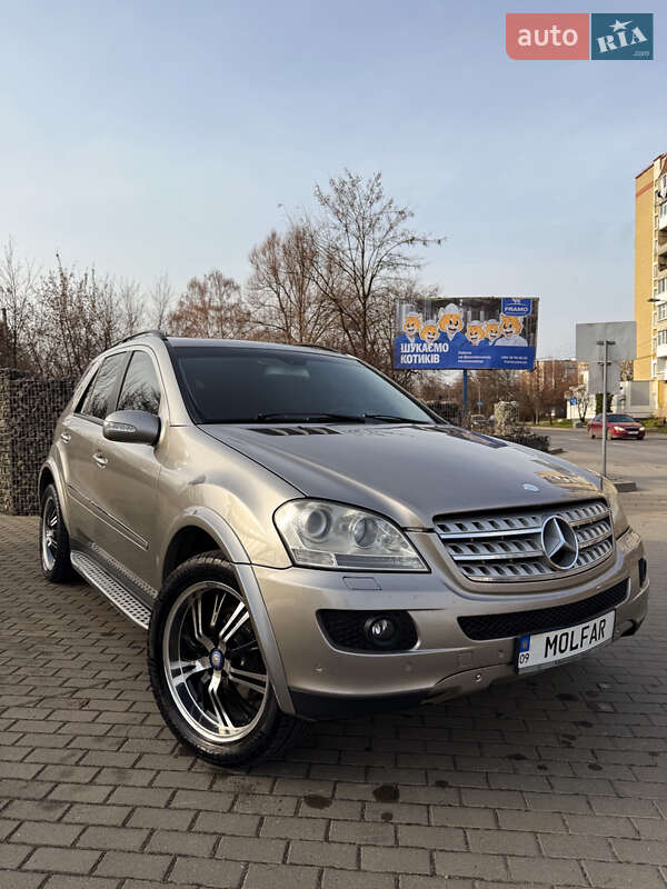 Внедорожник / Кроссовер Mercedes-Benz M-Class 2006 в Ивано-Франковске фото Внедорожник / Кроссовер Mercedes-Benz M-Class 2006 в Ивано-Франковске