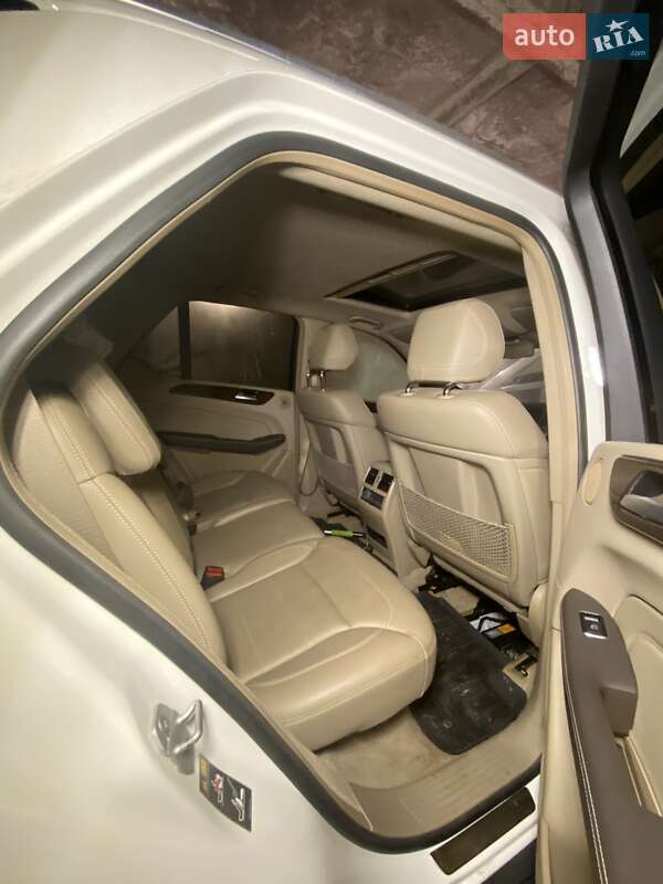 Внедорожник / Кроссовер Mercedes-Benz M-Class 2013 в Львове фото 4 Внедорожник / Кроссовер Mercedes-Benz M-Class 2013 в Львове