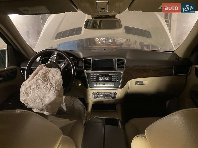 Внедорожник / Кроссовер Mercedes-Benz M-Class 2013 в Львове фото 8 Внедорожник / Кроссовер Mercedes-Benz M-Class 2013 в Львове