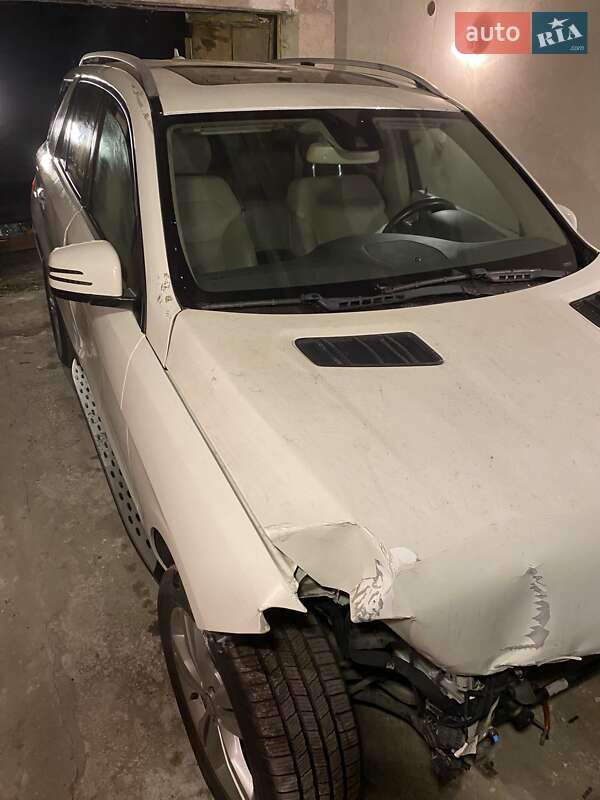 Внедорожник / Кроссовер Mercedes-Benz M-Class 2013 в Львове фото 14 Внедорожник / Кроссовер Mercedes-Benz M-Class 2013 в Львове