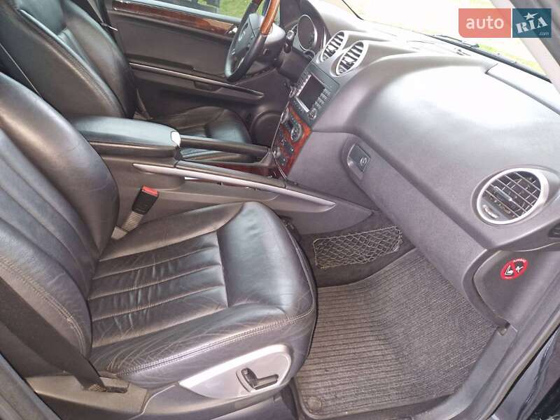 Внедорожник / Кроссовер Mercedes-Benz M-Class 2006 в Днепре