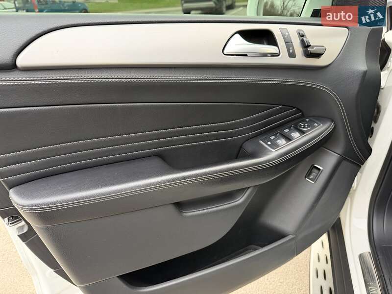 Внедорожник / Кроссовер Mercedes-Benz M-Class 2013 в Днепре фото 10 Внедорожник / Кроссовер Mercedes-Benz M-Class 2013 в Днепре