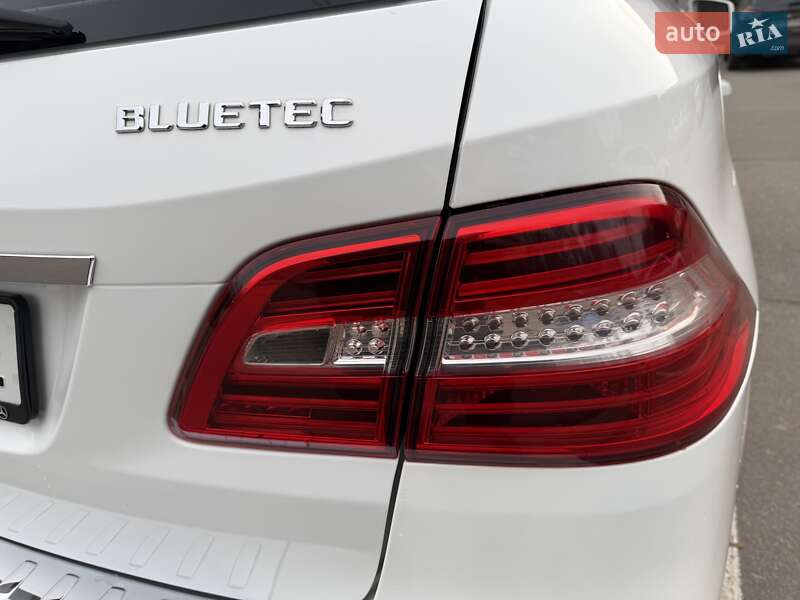 Внедорожник / Кроссовер Mercedes-Benz M-Class 2013 в Днепре фото 23 Внедорожник / Кроссовер Mercedes-Benz M-Class 2013 в Днепре