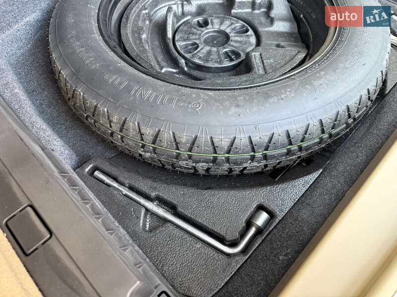 Внедорожник / Кроссовер Mercedes-Benz M-Class 2007 в Новомосковске фото 37 Внедорожник / Кроссовер Mercedes-Benz M-Class 2007 в Новомосковске