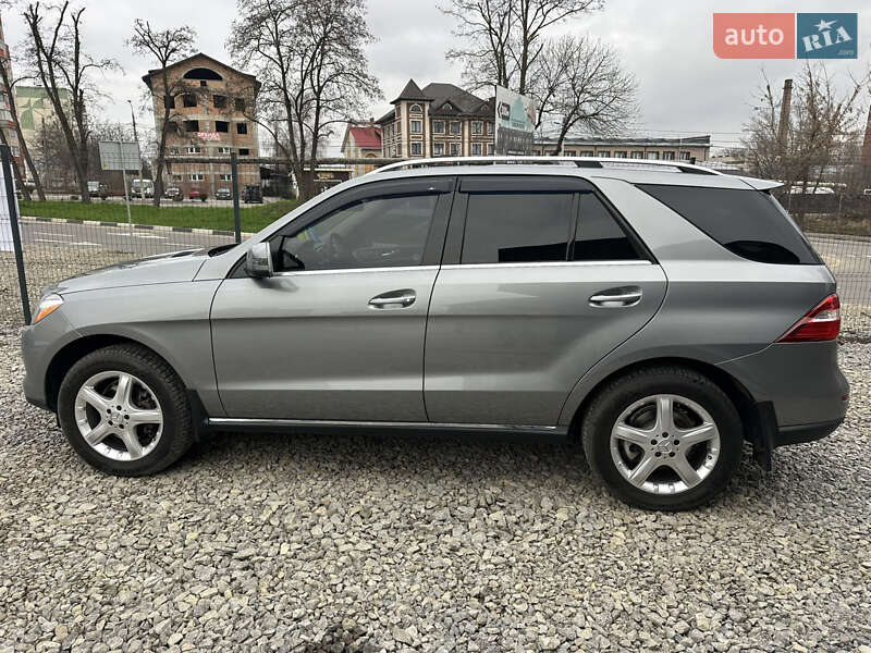 Внедорожник / Кроссовер Mercedes-Benz M-Class 2014 в Черновцах