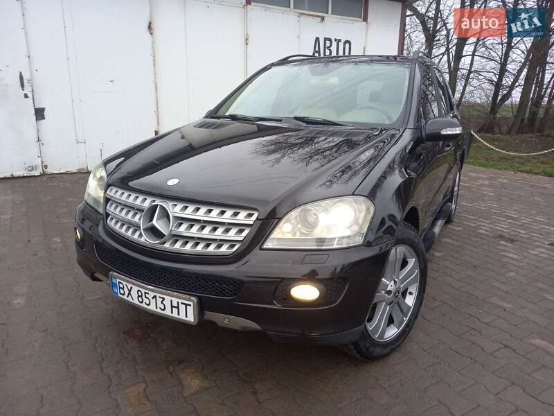 Внедорожник / Кроссовер Mercedes-Benz M-Class 2006 в Теофиполе