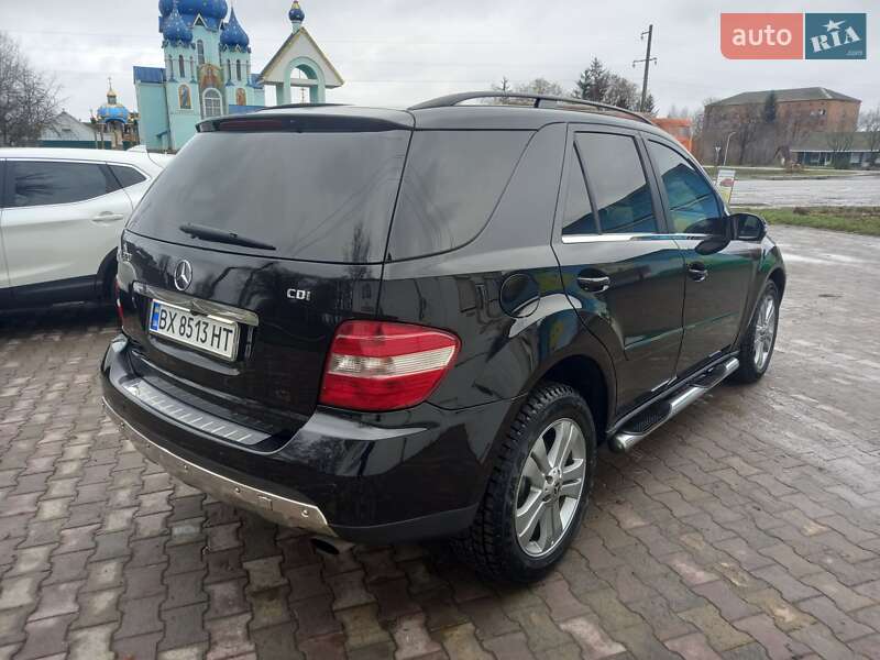 Внедорожник / Кроссовер Mercedes-Benz M-Class 2006 в Теофиполе