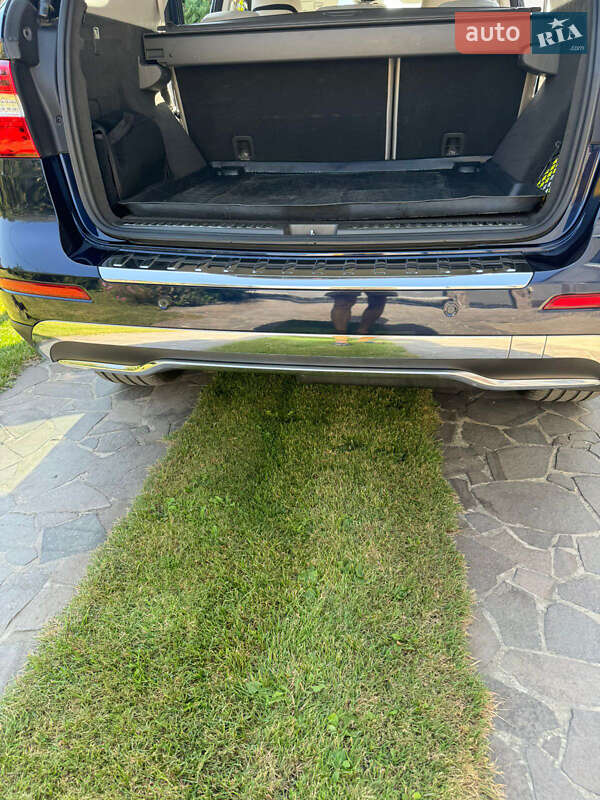 Внедорожник / Кроссовер Mercedes-Benz M-Class 2014 в Бродах