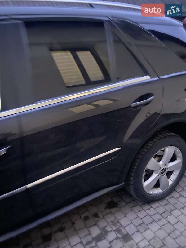 Внедорожник / Кроссовер Mercedes-Benz M-Class 2009 в Жидачове фото 3 Внедорожник / Кроссовер Mercedes-Benz M-Class 2009 в Жидачове