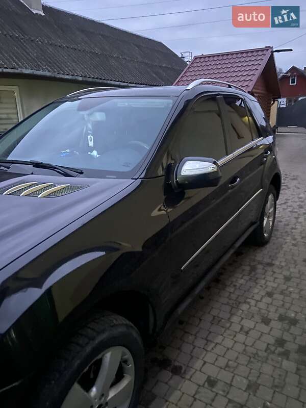 Внедорожник / Кроссовер Mercedes-Benz M-Class 2009 в Жидачове фото 7 Внедорожник / Кроссовер Mercedes-Benz M-Class 2009 в Жидачове