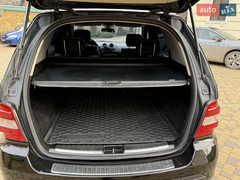 Внедорожник / Кроссовер Mercedes-Benz M-Class 2006 в Могилев-Подольске фото 21 Внедорожник / Кроссовер Mercedes-Benz M-Class 2006 в Могилев-Подольске