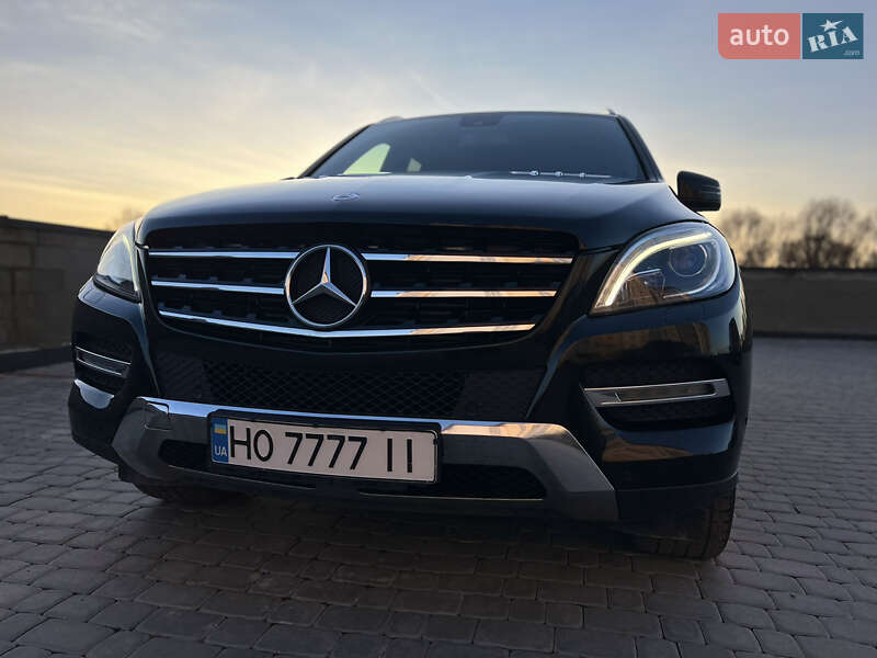 Внедорожник / Кроссовер Mercedes-Benz M-Class 2015 в Тернополе фото 6 Внедорожник / Кроссовер Mercedes-Benz M-Class 2015 в Тернополе