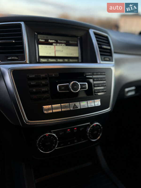 Внедорожник / Кроссовер Mercedes-Benz M-Class 2015 в Тернополе фото 16 Внедорожник / Кроссовер Mercedes-Benz M-Class 2015 в Тернополе