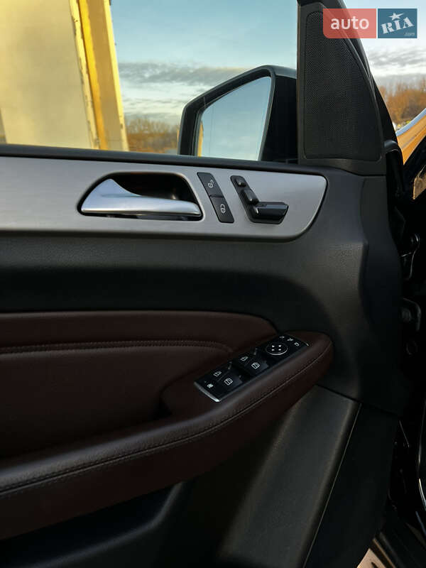 Внедорожник / Кроссовер Mercedes-Benz M-Class 2015 в Тернополе фото 20 Внедорожник / Кроссовер Mercedes-Benz M-Class 2015 в Тернополе