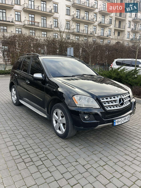 Внедорожник / Кроссовер Mercedes-Benz M-Class 2008 в Одессе