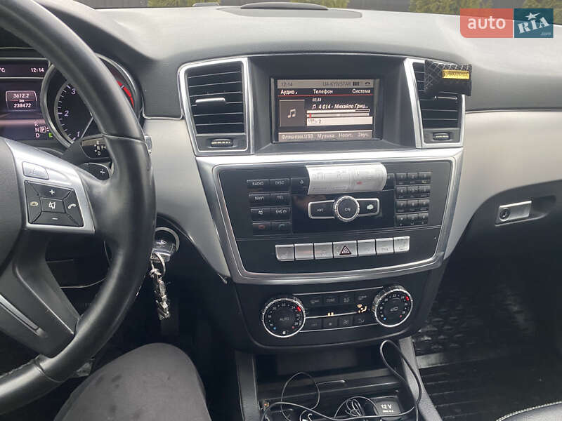 Внедорожник / Кроссовер Mercedes-Benz M-Class 2013 в Звягеле фото 6 Внедорожник / Кроссовер Mercedes-Benz M-Class 2013 в Звягеле