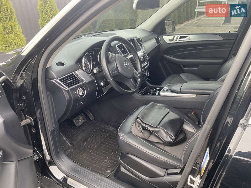 Внедорожник / Кроссовер Mercedes-Benz M-Class 2013 в Звягеле фото 8 Внедорожник / Кроссовер Mercedes-Benz M-Class 2013 в Звягеле