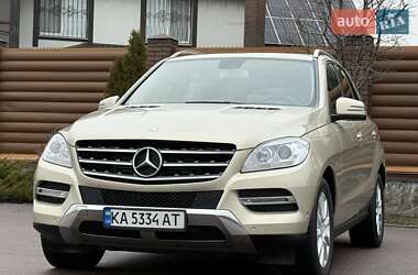Внедорожник / Кроссовер Mercedes-Benz M-Class 2011 в Киеве