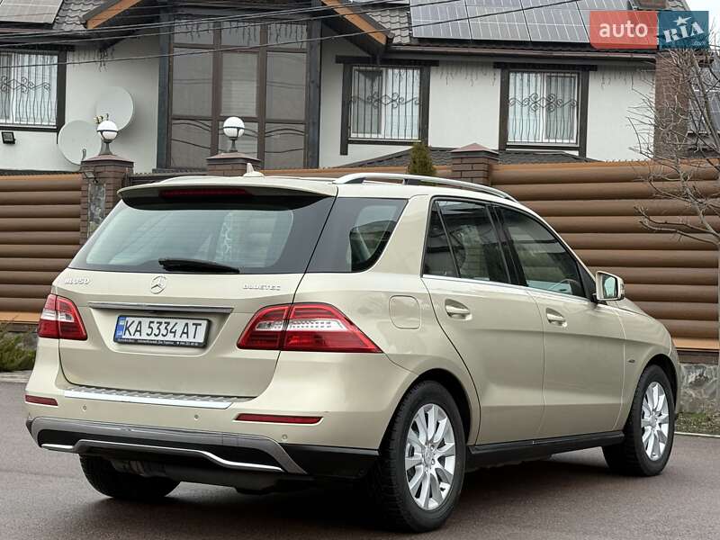 Внедорожник / Кроссовер Mercedes-Benz M-Class 2011 в Киеве фото 36 Внедорожник / Кроссовер Mercedes-Benz M-Class 2011 в Киеве