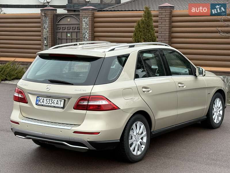 Внедорожник / Кроссовер Mercedes-Benz M-Class 2011 в Киеве фото 41 Внедорожник / Кроссовер Mercedes-Benz M-Class 2011 в Киеве