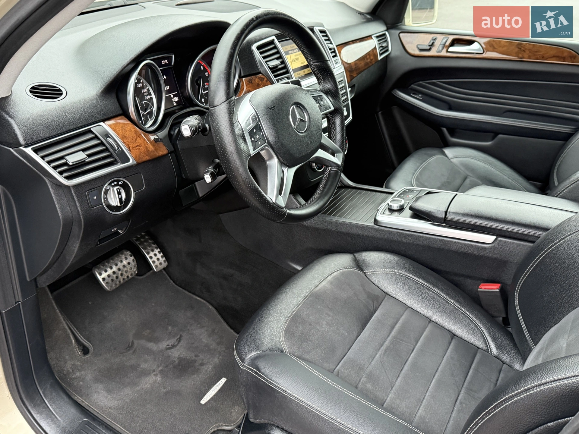 2011 Mercedes-Benz M-klasse - мініатюра 45