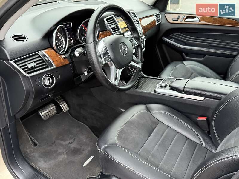 Внедорожник / Кроссовер Mercedes-Benz M-Class 2011 в Киеве фото 45 Внедорожник / Кроссовер Mercedes-Benz M-Class 2011 в Киеве